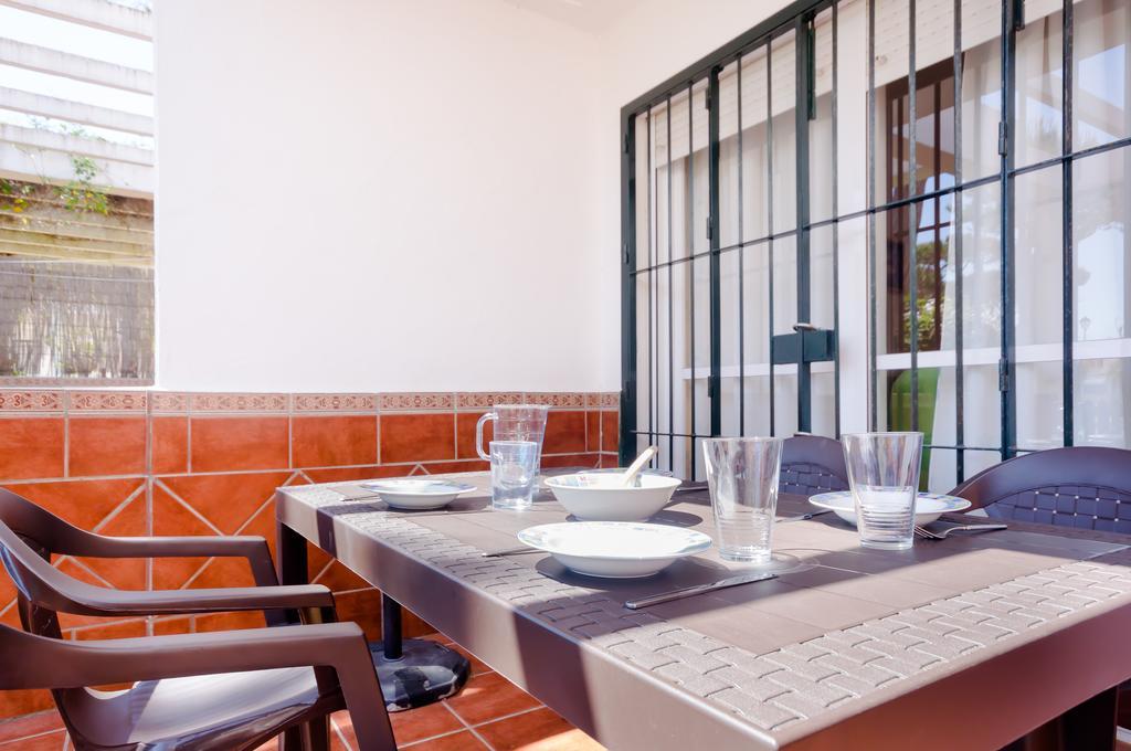 Appartement Urbanizacion La Balconera à Chiclana de la Frontera Chambre photo